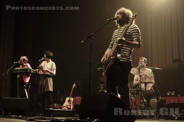 ZOEY VAN GOEY - 2011-04-11 - PARIS - Grand Rex - 
